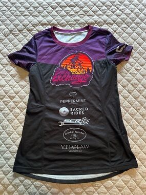 The MTB Exchange LIV Jersey small
